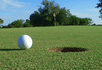 Mitä kuka tahansa voi oppia golfkurssin käymisestä